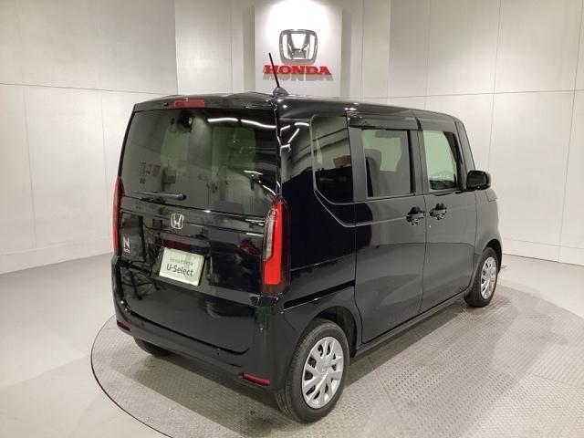 N-BOX ベースグレード 中古スタッドレスタイヤ、純正メモリーナビ、ドライブレコーダー前後装着+ETC付 当社デモカー(5枚目)