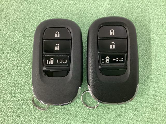 N-BOX ベースグレード 中古スタッドレスタイヤ、純正メモリーナビ、ドライブレコーダー前後装着+ETC付 当社デモカー(16枚目)