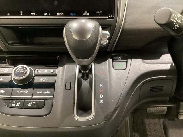 フリード G・ホンダセンシング 光触媒抗菌消臭施工済(8枚目)