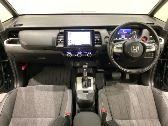 フィット ｅ：ＨＥＶホーム　光触媒抗菌消臭施工済（5枚目）