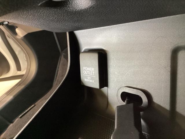 シャトル ハイブリッドＸ　光触媒抗菌消臭施工済（15枚目）