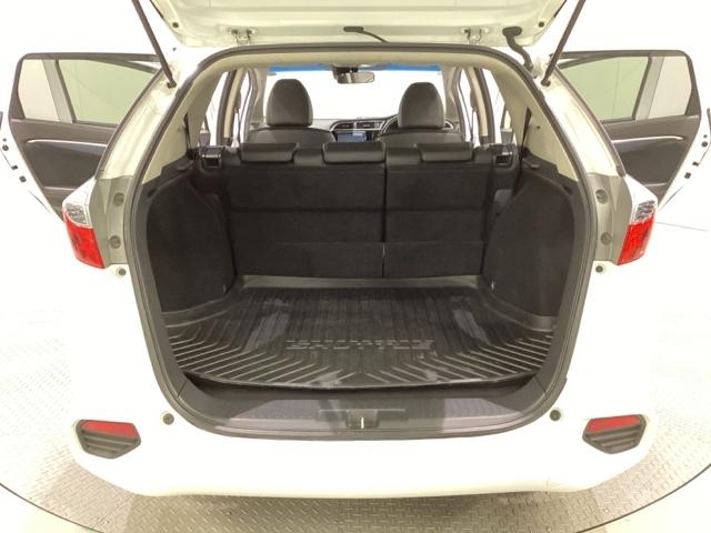 シャトル ハイブリッドＸ　光触媒抗菌消臭施工済（18枚目）