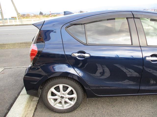 アクア Sスタイルブラック ワンオーナー プッシュスタート TSS バックカメラ(6枚目)