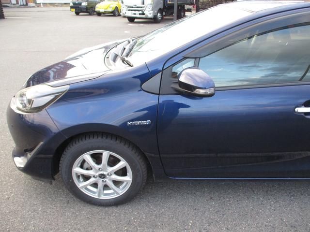 アクア Sスタイルブラック ワンオーナー プッシュスタート TSS バックカメラ(11枚目)