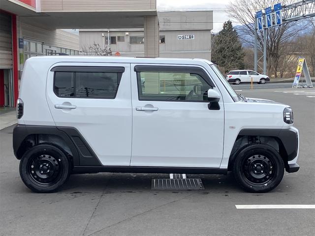 タフト Ｘ　４ＷＤ　バックカメラ　クリアランスソナー　レーンアシスト　衝突被害軽減システム　オートライト　ＬＥＤヘッドランプ　スマートキー　アイドリングストップ　電動格納ミラー　サンルーフ　ＣＶＴ（5枚目）