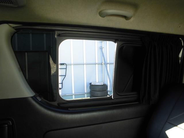 ハイエースバン スーパーＧＬ　ダークプライム　純正ナビ＆フルセグテレビ＆ＤＶＤ＆Ｂｌｕｅｔｏｏｔｈ　バックカメラ　ＥＴＣ　両側スライドドア　モデリスタエアロ＆リアスポイラー　社外アルミホイール　ハーフレザーシート　スマートキー　ベットキット（32枚目）