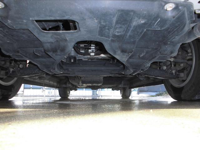 ハイエースバン スーパーＧＬ　ダークプライム　純正ナビ＆フルセグテレビ＆ＤＶＤ＆Ｂｌｕｅｔｏｏｔｈ　バックカメラ　ＥＴＣ　両側スライドドア　モデリスタエアロ＆リアスポイラー　社外アルミホイール　ハーフレザーシート　スマートキー　ベットキット（57枚目）