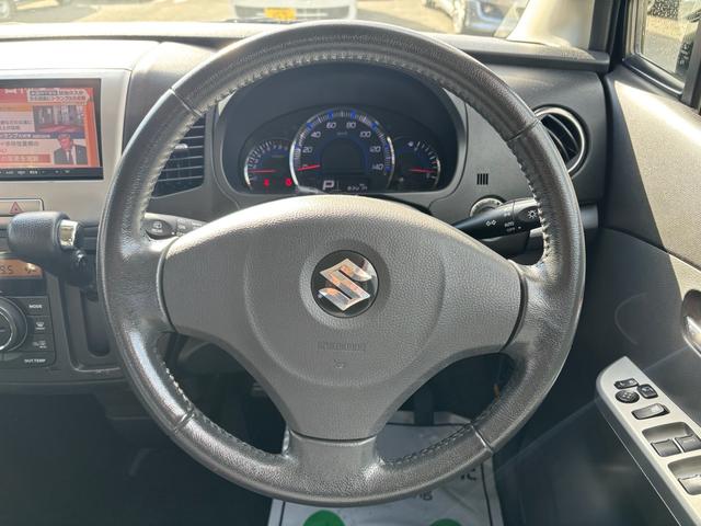 ワゴンＲ リミテッド　車検あり・フルタイム４ＷＤ・ナビ・エンジンスターター（11枚目）