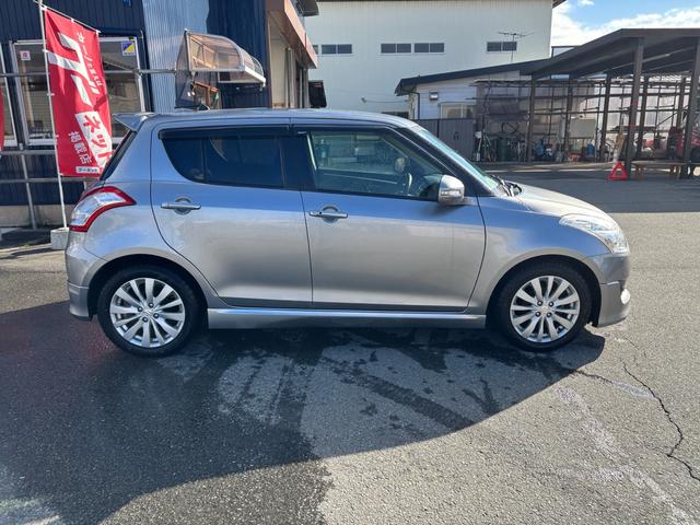 スイフト ＲＳ　特別仕様車ＲＳ　ＨＩＤ装着車（9枚目）