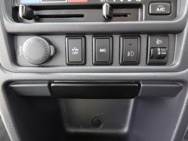 キャリイトラック ＫＸ　４ＷＤ　ＡＴ（30枚目）