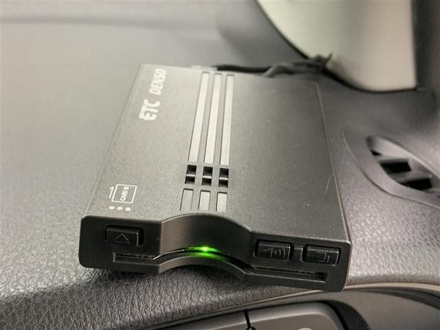 ヴィッツ F 4WD メモリーナビ ミュージックプレイヤー接続可 バックカメラ 衝突被害軽減システム ETC(18枚目)