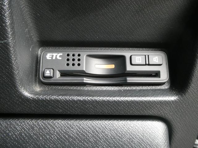 Z HDDナビエディション 両側パワ-スライドドア 純正HDDナビ 地デジTV Bモニタ- ビルトインETC 全方位カメラ スマ-トキ- 社外シ-トカバ- 純正アルミホイ-ル 純正ドアバイザ- HIDヘッドライト フォグランプ(12枚目)