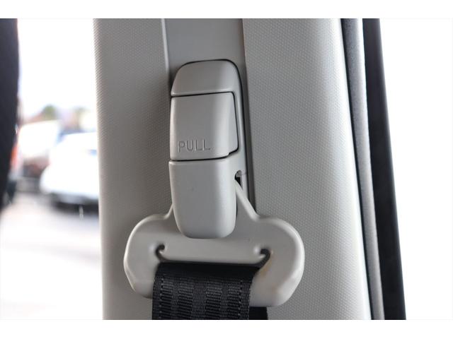 X 4WD 修復歴無し スマートキー プッシュスタート アイドリングストップ 運転席シートヒーター 純正14インチアルミホイール タイミングチェーン HIDヘッドライト ベンチシート オートエアコン(42枚目)