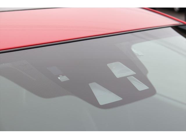 アイドリングストップ装備です。