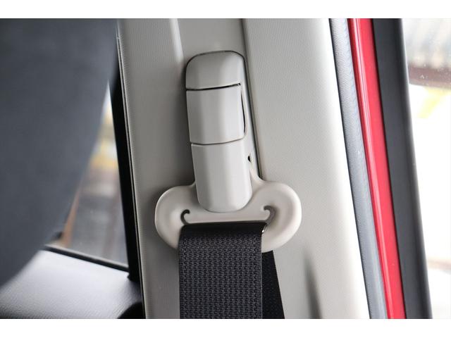 ヘッドアップディスプレイ装備です。