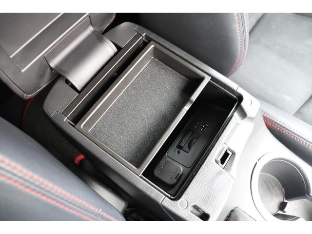 カーナビ装備です。