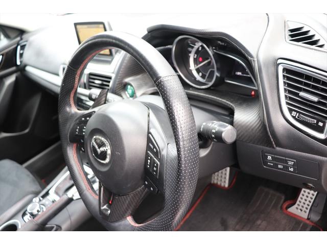 普段見えないところまで、くまなく清掃、除菌しています。