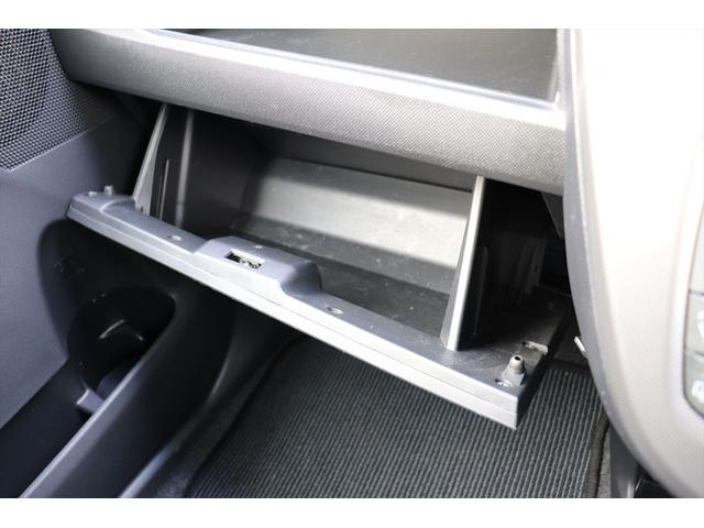 ムーヴ カスタム　ＲＳ　ターボ　修復歴無し　スマートキー　プッシュスタート　アイドリングストップ　ナビ　フルセグ　Ｂｌｕｅｔｏｏｔｈ　ＬＥＤヘッドライト　タイミングチェーン　エンジンスターター　ＥＴＣ　ベンチシート　禁煙車（34枚目）