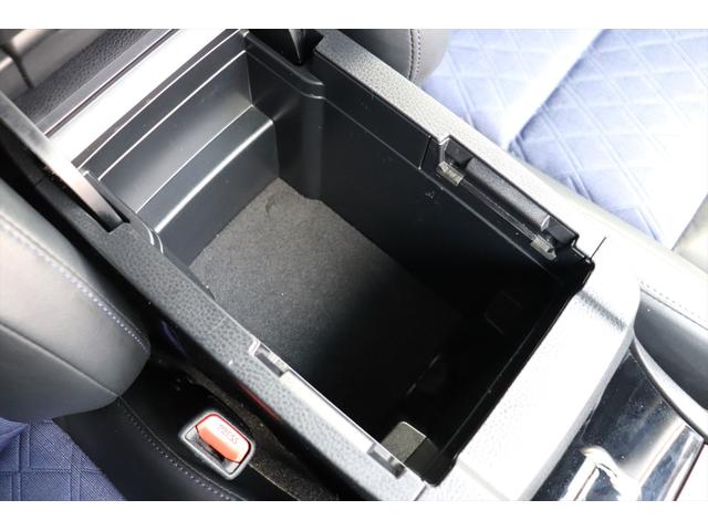 ハリアー プログレス　スタイルブルーイッシュ　修復歴無し　フロント、サイドモデリスタエアロ　クールレーシング、リアバンパー＆マフラー　ブリッツ車高調　パワーバックドア　ＪＢＬサウンド　スマートキー　プッシュスタート　アラウンドビューモニター　ナビ（52枚目）