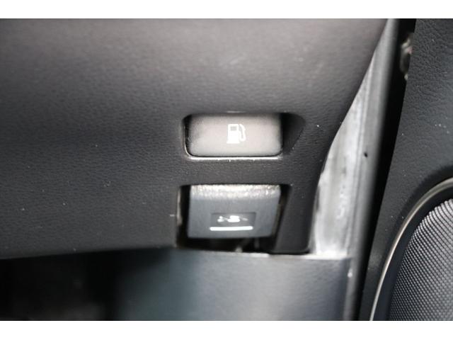 ハリアー プログレス　スタイルブルーイッシュ　修復歴無し　フロント、サイドモデリスタエアロ　クールレーシング、リアバンパー＆マフラー　ブリッツ車高調　パワーバックドア　ＪＢＬサウンド　スマートキー　プッシュスタート　アラウンドビューモニター　ナビ（58枚目）