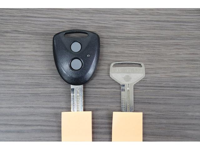 ムーヴ Ｌ　ＳＡ　４ＷＤ　修復歴無し　キーレス　アイドリングストップ　スマートアシスト　タイミングチェーン　ＥＴＣ　ベンチシート　禁煙車（69枚目）