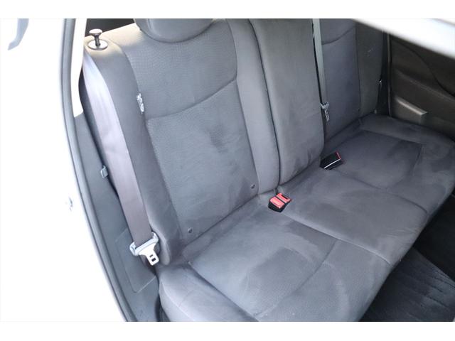 リーフ Ｘ　エアロスタイル（２４ｋｗｈ）　修復歴無し　１０セグ　スマートキー　プッシュスタート　ナビ　フルセグ　Ｂｌｕｅｔｏｏｔｈ　バックカメラ　全席シートヒーター　ステアリングヒーター　クルーズコントロール　オートエアコン　禁煙車（64枚目）