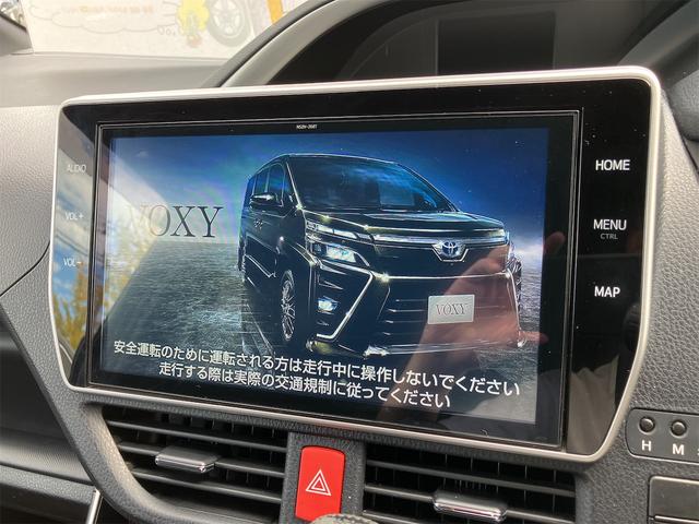 ヴォクシー ＺＳ　煌ＩＩＩ　４ＷＤ　両側パワースライドドア　純正ナビ＆ＴＶ　リアモニター　社外アルミホイール　ＥＴＣ　ドライブレコーダー（18枚目）