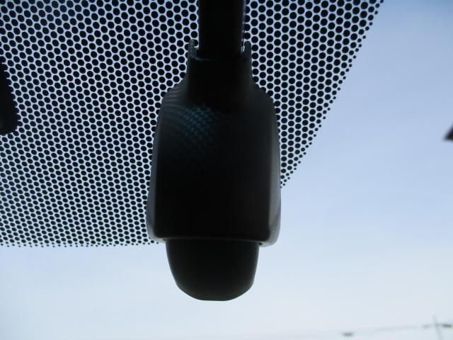 フリード＋ Ｇ・ホンダセンシング　４ＷＤ　ＥＴＣ　アルミホイール　スマートキー　両側電動スライドドア　ＬＥＤ　シートヒーター　メモリーナビ　フルセグ　バックカメラ（24枚目）