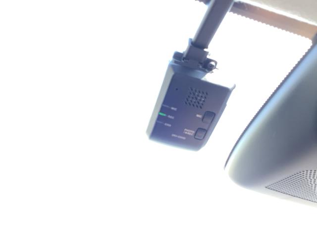 フィット ｅ：ＨＥＶクロスター　４ＷＤ　ＥＴＣ　アルミホイール　スマートキー　オートクルーズコントロール　ＬＥＤ　クリアランスソナー　メモリーナビ　バックカメラ　フルセグ（24枚目）