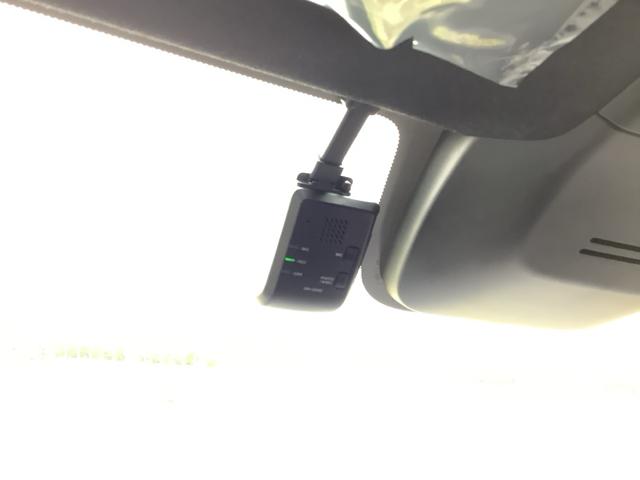 ステップワゴン ｅ：ＨＥＶスパーダ　ＥＴＣ　スマートキー　両側電動スライドドア　ＬＥＤ　クリアランスソナー　シートヒーター　メモリーナビ　バックカメラ　フルセグ　ドライブレコーダー（25枚目）