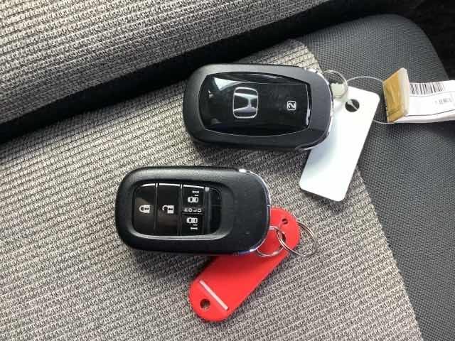 Ｎ－ＢＯＸ ファッションスタイル　４ＷＤ　ＥＴＣ　スマートキー　両側電動スライドドア　ＬＥＤ　クリアランスソナー　メモリーナビ　サイドカメラ　バックカメラ　フルセグ　ドライブレコーダー（26枚目）