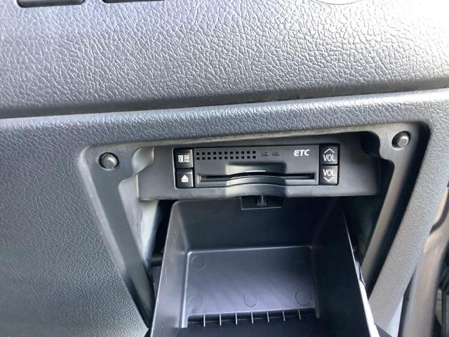 ノア Ｘ　Ｇエディション　ＸＧエディション　４ＷＤ　ＥＴＣ　スマートキー　両側電動スライドドア　ＨＩＤ　３列シート　メモリーナビ　バックカメラ　フルセグ（23枚目）