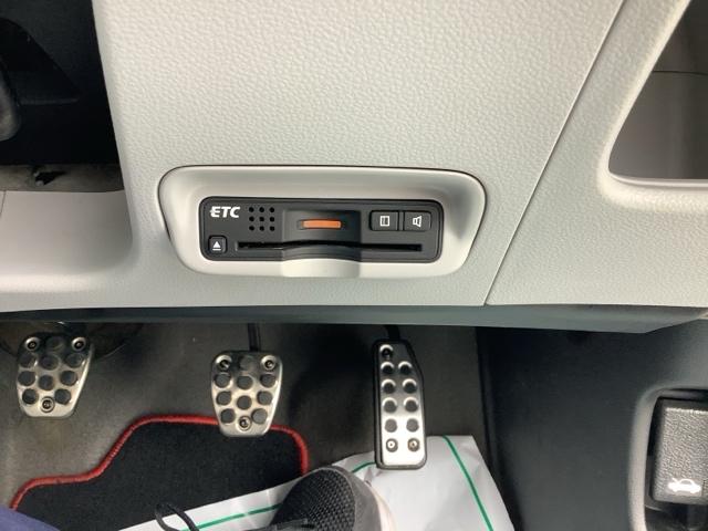 ＣＲ－Ｚ α　６ＭＴ　横滑り防止装置　ＥＴＣ　アルミホイール　スマートキー　オートクルーズコントロール　ＨＩＤ　ＨＤＤナビ　バックカメラ　ワンセグ（23枚目）