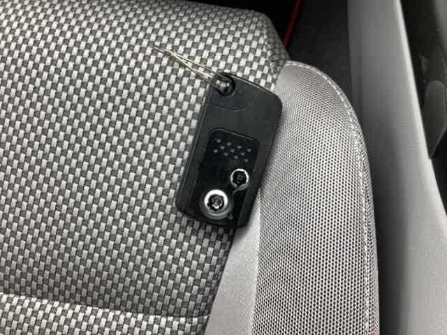 ＣＲ－Ｚ α　６ＭＴ　横滑り防止装置　ＥＴＣ　アルミホイール　スマートキー　オートクルーズコントロール　ＨＩＤ　ＨＤＤナビ　バックカメラ　ワンセグ（24枚目）