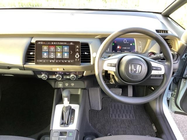 フィット ｅ：ＨＥＶクロスター　４ＷＤ　ＥＴＣ　アルミホイール　スマートキー　オートクルーズコントロール　ＬＥＤ　クリアランスソナー　メモリーナビ　バックカメラ　フルセグ（15枚目）