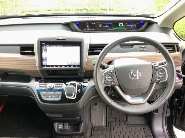 フリードハイブリッド ハイブリッド・クロスター　４ＷＤ　ＥＴＣ　アルミホイール　スマートキー　両側電動スライドドア　ＬＥＤ　メモリーナビ　バックカメラ　フルセグ　ドライブレコーダー（15枚目）