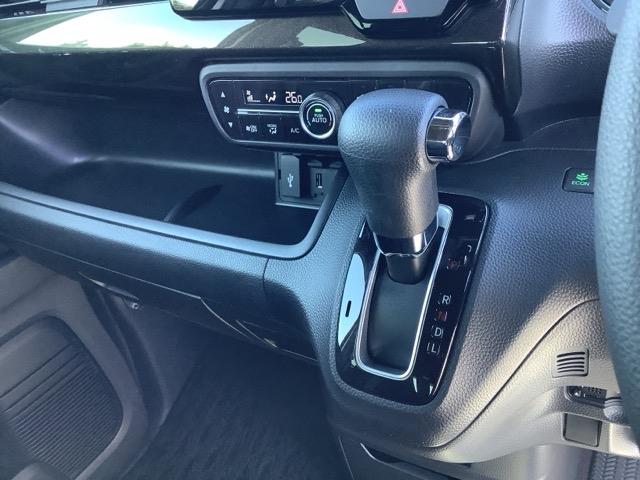 Ｎ－ＢＯＸカスタム Ｇ・Ｌホンダセンシング　４ＷＤ　ＥＴＣ　スマートキー　片側電動スライドドア　ＬＥＤ　ベンチシート　シートヒーター　メモリーナビ　フルセグ　ドライブレコーダー（11枚目）