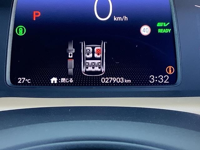 フィット ｅ：ＨＥＶリュクス　ＥＴＣ　ＨｏｎｄａＳＥＮＳＩＮＧ　レザーシート　シートヒーター　社外ナビ（23枚目）