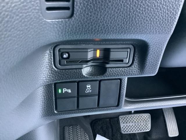 N-BOXカスタム Lターボ ETC HondaSENSING シートヒーター エンジンスターター(24枚目)