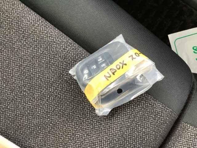 N-BOXカスタム スロープ ETC HondaSENSING シートヒーター 両側電動スライドドア ドライブレコーダー(27枚目)