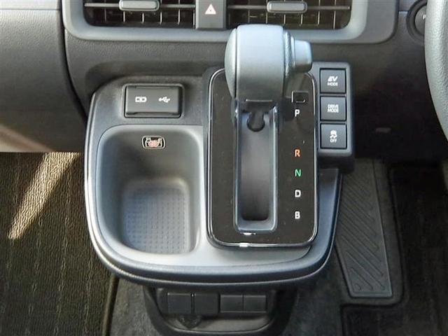 シエンタ ハイブリッドＧ　フルセグ　メモリーナビ　バックカメラ　衝突被害軽減システム　ＥＴＣ　ドラレコ　両側電動スライド　ＬＥＤヘッドランプ　乗車定員７人　３列シート　アイドリングストップ（6枚目）