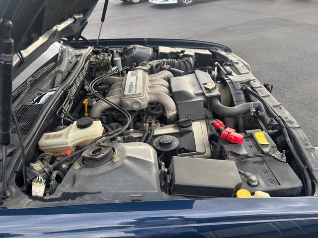 シーマ タイプＩＩリミテッド　実走行１３０００キロ　アクティブ無し　純正バネサス　マルチレスモデル（7枚目）