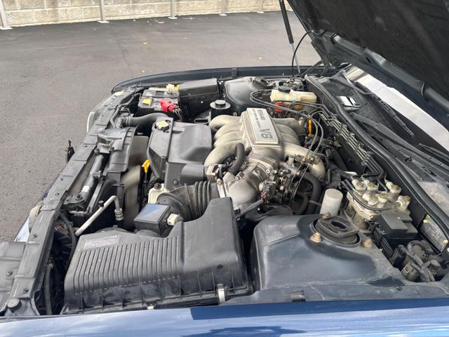 シーマ タイプＩＩリミテッド　実走行１３０００キロ　アクティブ無し　純正バネサス　マルチレスモデル（8枚目）