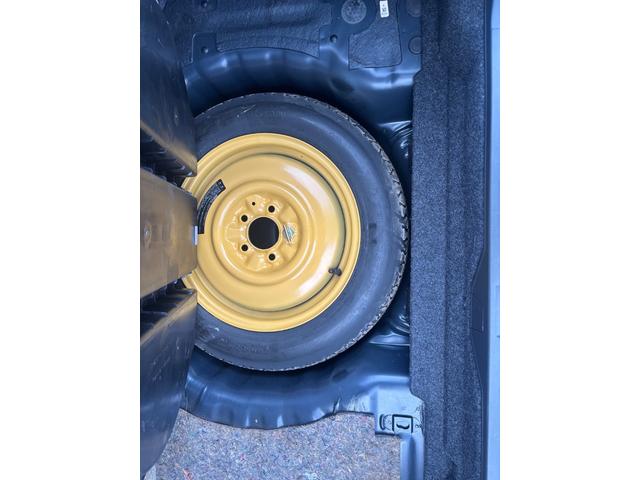 シーマ タイプＩＩリミテッド　実走行１３０００キロ　アクティブ無し　純正バネサス　マルチレスモデル（12枚目）