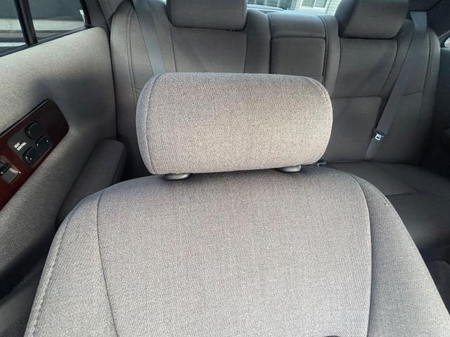 シーマ タイプＩＩリミテッド　実走行１３０００キロ　アクティブ無し　純正バネサス　マルチレスモデル（36枚目）