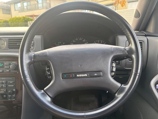 シーマ タイプＩＩリミテッド　実走行１３０００キロ　アクティブ無し　純正バネサス　マルチレスモデル（39枚目）