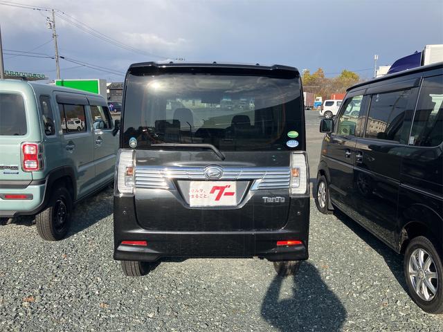 タント カスタムＲＳ　トップエディションＳＡＩＩ　４ＷＤ　ナビ　ＴＶ　バックカメラ　両側パワースライドドア　アルミホイール　記録簿付　スマートキー（7枚目）