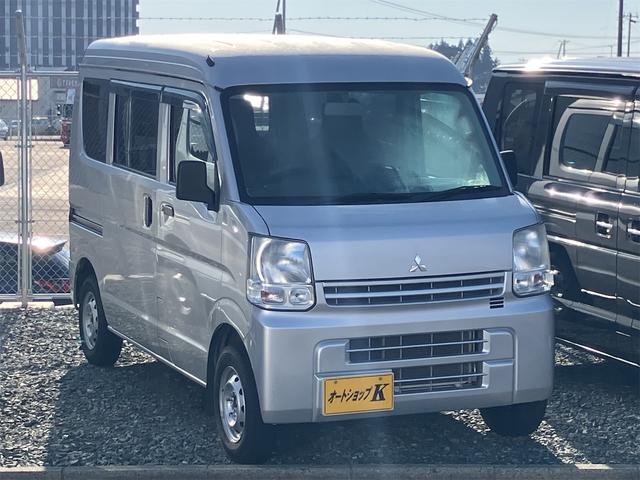 ミニキャブバン Ｍ　４ＷＤ　２ｎｄ発進付　オートマ　両側スライドドア　ＣＤ　エアコン　パワステ（3枚目）