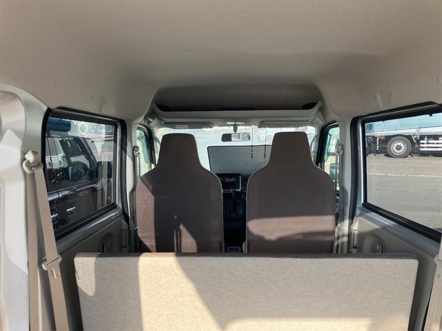 ミニキャブバン Ｍ　４ＷＤ　２ｎｄ発進付　オートマ　両側スライドドア　ＣＤ　エアコン　パワステ（21枚目）