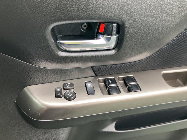 スペーシアカスタムZ ベースグレード 4WD ナビ フルセグTV プッシュスタート スマートキー ETC 左右シートヒーター アルミホイール バックカメラ(24枚目)